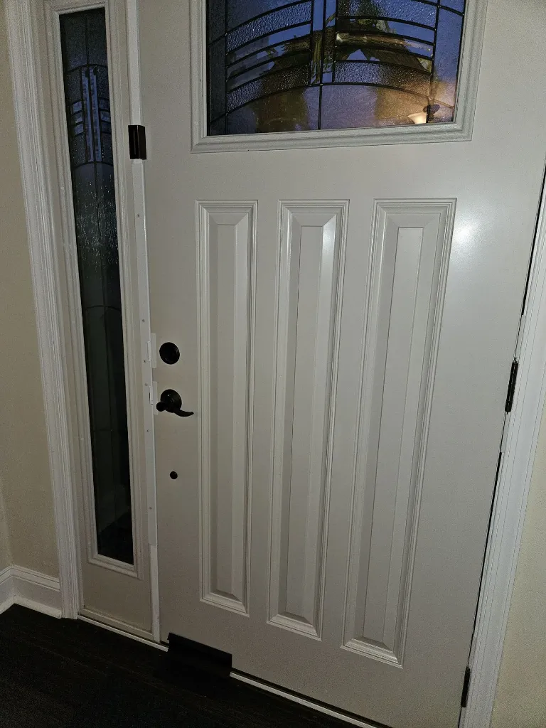 lock sidelight installed-min.webp